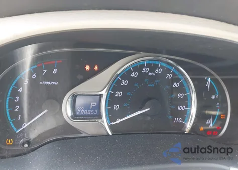 2011 Toyota Sienna Limited z USA, uszkodzony, nr VIN 5TDDK3DC2BS001541